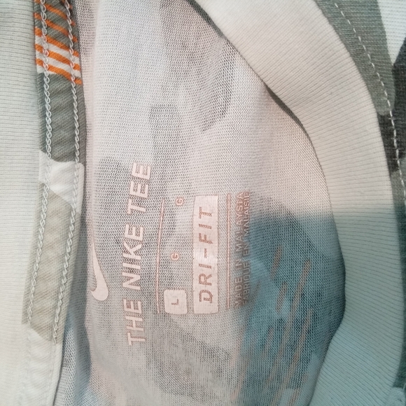 Nike Dry Fit Tee Camoflouge Size L - Picture 4 of 5